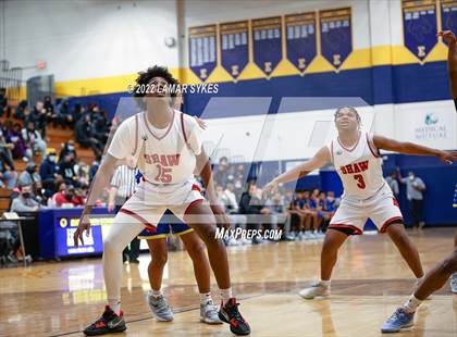Thumbnail 3 in Shaw vs. Garfield Heights photogallery.