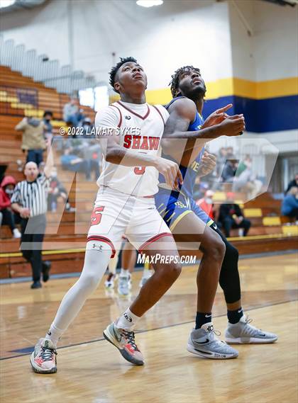 Thumbnail 2 in Shaw vs. Garfield Heights photogallery.