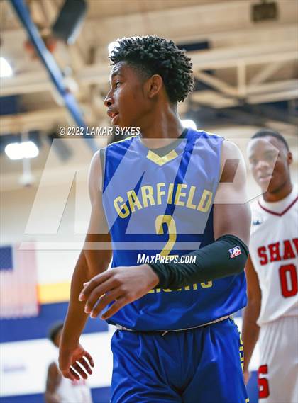 Thumbnail 3 in Shaw vs. Garfield Heights photogallery.