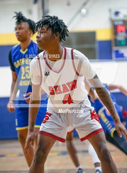 Thumbnail 3 in Shaw vs. Garfield Heights photogallery.