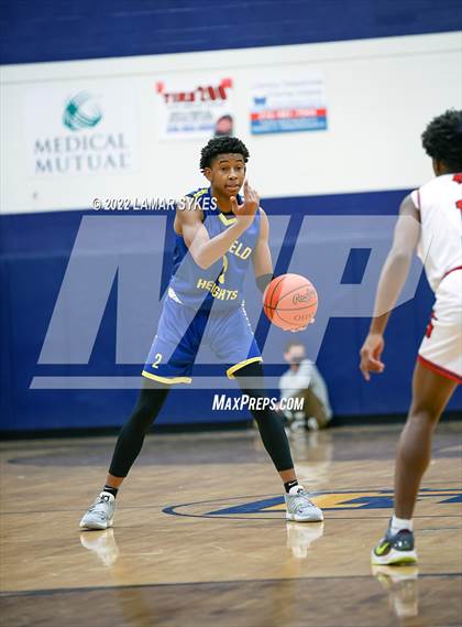 Thumbnail 2 in Shaw vs. Garfield Heights photogallery.