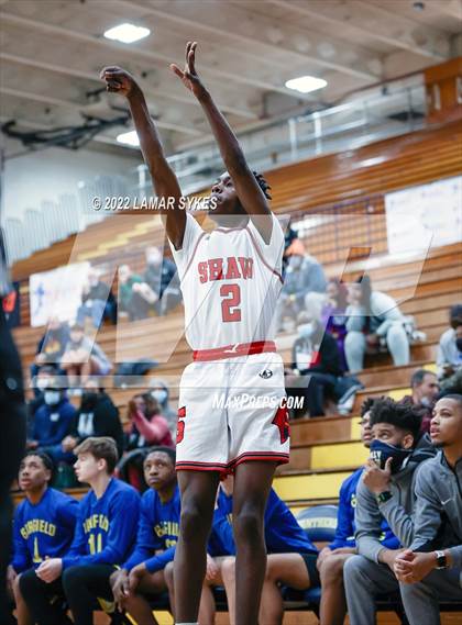 Thumbnail 3 in Shaw vs. Garfield Heights photogallery.