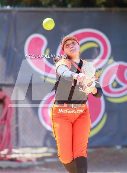 Thumbnail 3 in Lincoln @ Taft (CIF LACS DII Quarterfinals) photogallery.
