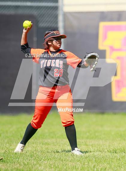 Thumbnail 2 in Lincoln @ Taft (CIF LACS DII Quarterfinals) photogallery.