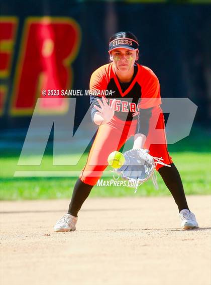 Thumbnail 2 in Lincoln @ Taft (CIF LACS DII Quarterfinals) photogallery.