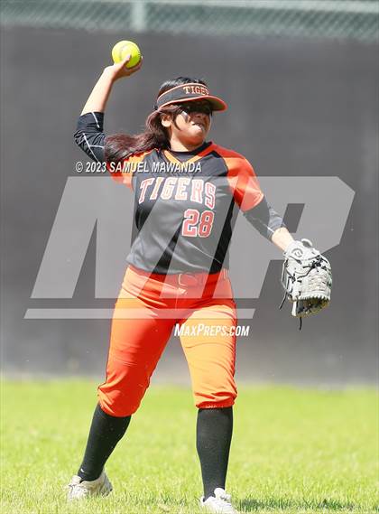 Thumbnail 1 in Lincoln @ Taft (CIF LACS DII Quarterfinals) photogallery.