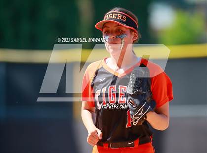 Thumbnail 2 in Lincoln @ Taft (CIF LACS DII Quarterfinals) photogallery.