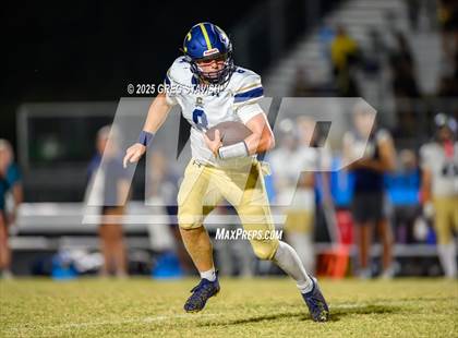 Thumbnail 1 in Cuthbertson @ Porter Ridge photogallery.