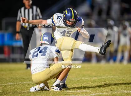 Thumbnail 1 in Cuthbertson @ Porter Ridge photogallery.