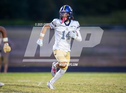 Thumbnail 3 in Cuthbertson @ Porter Ridge photogallery.