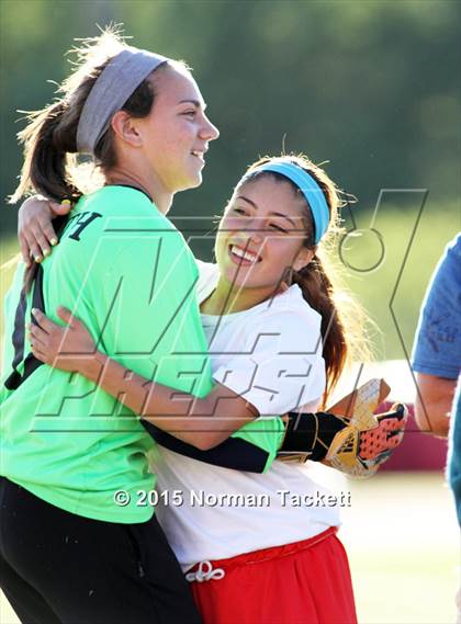 Thumbnail 3 in North @ Kapaun Mt. Carmel photogallery.