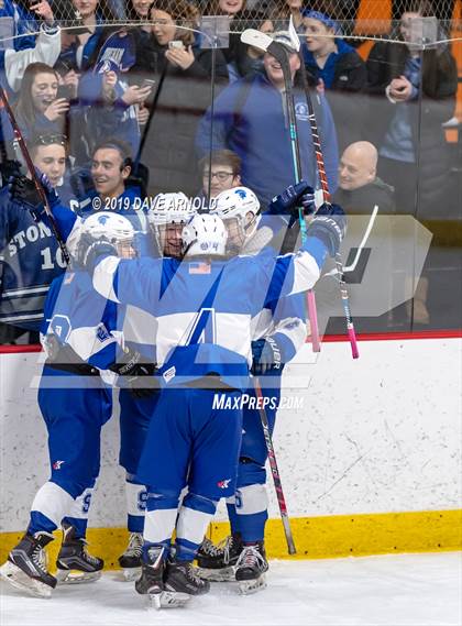 Thumbnail 2 in Stoneham vs Winthrop (MIAA Division 2 North 1st Round) photogallery.