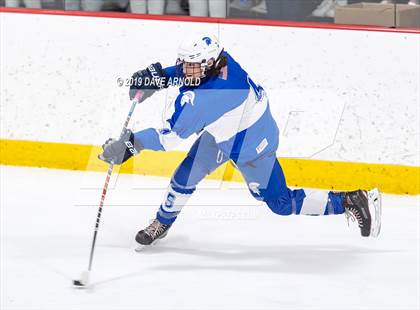 Thumbnail 1 in Stoneham vs Winthrop (MIAA Division 2 North 1st Round) photogallery.