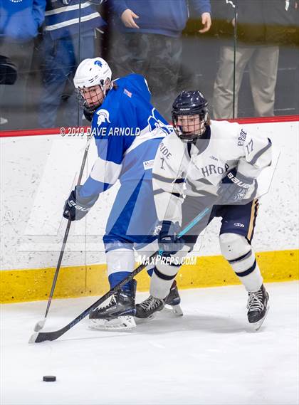 Thumbnail 3 in Stoneham vs Winthrop (MIAA Division 2 North 1st Round) photogallery.