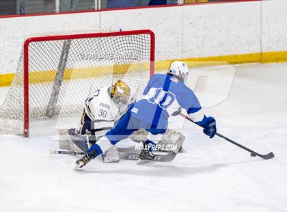 Thumbnail 2 in Stoneham vs Winthrop (MIAA Division 2 North 1st Round) photogallery.