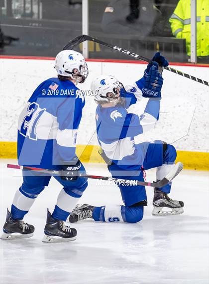 Thumbnail 3 in Stoneham vs Winthrop (MIAA Division 2 North 1st Round) photogallery.