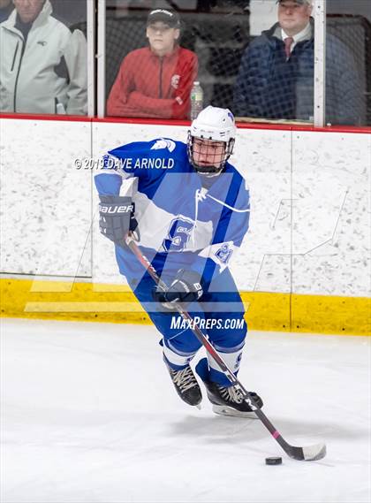 Thumbnail 2 in Stoneham vs Winthrop (MIAA Division 2 North 1st Round) photogallery.