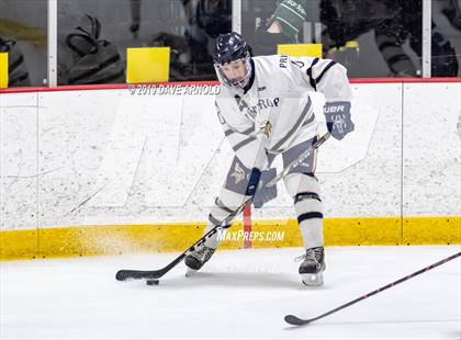 Thumbnail 1 in Stoneham vs Winthrop (MIAA Division 2 North 1st Round) photogallery.