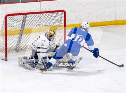 Thumbnail 3 in Stoneham vs Winthrop (MIAA Division 2 North 1st Round) photogallery.