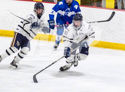 Thumbnail 3 in Stoneham vs Winthrop (MIAA Division 2 North 1st Round) photogallery.