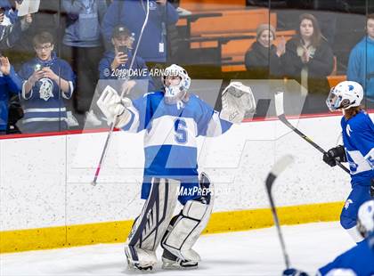 Thumbnail 1 in Stoneham vs Winthrop (MIAA Division 2 North 1st Round) photogallery.