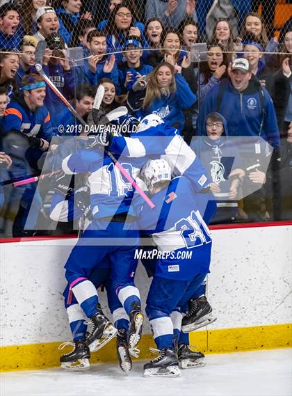 Thumbnail 1 in Stoneham vs Winthrop (MIAA Division 2 North 1st Round) photogallery.