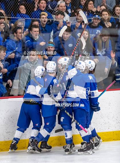 Thumbnail 3 in Stoneham vs Winthrop (MIAA Division 2 North 1st Round) photogallery.