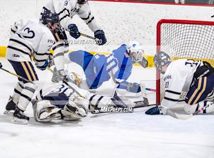 Thumbnail 3 in Stoneham vs Winthrop (MIAA Division 2 North 1st Round) photogallery.