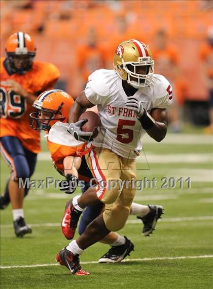 Thumbnail 3 in Liverpool vs. St. Francis Prep (Syracuse Kickoff Classic) photogallery.