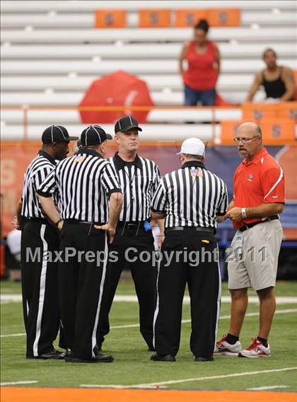 Thumbnail 2 in Liverpool vs. St. Francis Prep (Syracuse Kickoff Classic) photogallery.