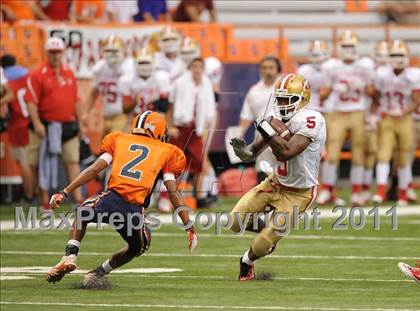 Thumbnail 2 in Liverpool vs. St. Francis Prep (Syracuse Kickoff Classic) photogallery.