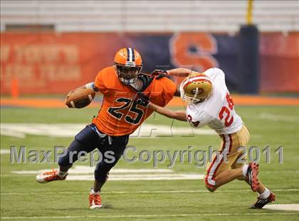 Thumbnail 2 in Liverpool vs. St. Francis Prep (Syracuse Kickoff Classic) photogallery.