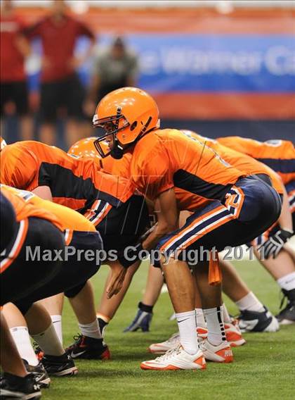 Thumbnail 2 in Liverpool vs. St. Francis Prep (Syracuse Kickoff Classic) photogallery.