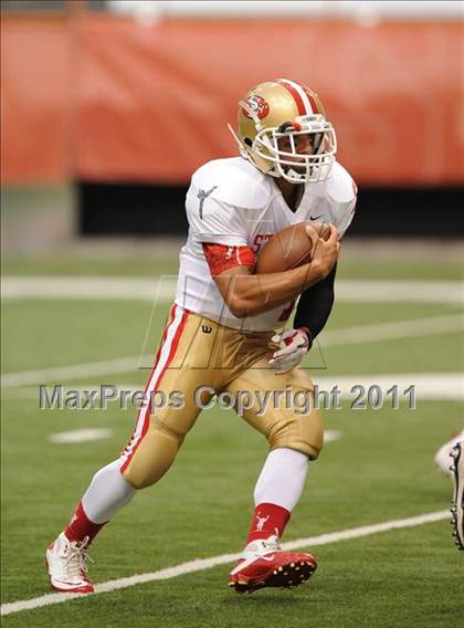Thumbnail 2 in Liverpool vs. St. Francis Prep (Syracuse Kickoff Classic) photogallery.