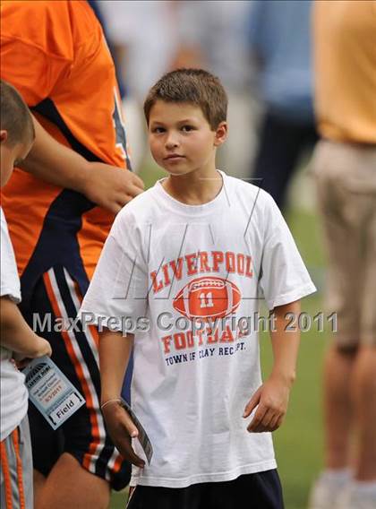 Thumbnail 2 in Liverpool vs. St. Francis Prep (Syracuse Kickoff Classic) photogallery.