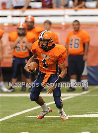 Thumbnail 3 in Liverpool vs. St. Francis Prep (Syracuse Kickoff Classic) photogallery.