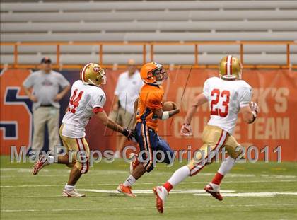 Thumbnail 2 in Liverpool vs. St. Francis Prep (Syracuse Kickoff Classic) photogallery.