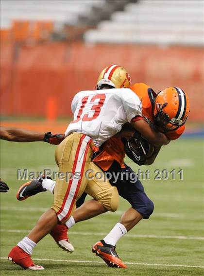 Thumbnail 1 in Liverpool vs. St. Francis Prep (Syracuse Kickoff Classic) photogallery.