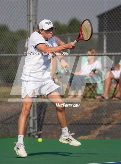 Thumbnail 3 in Arapahoe vs Mullen photogallery.
