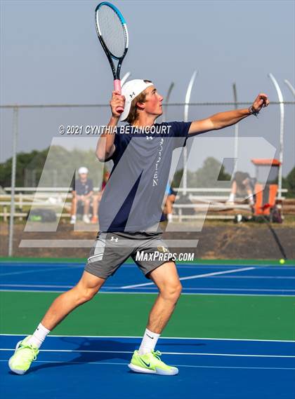 Thumbnail 1 in Arapahoe vs Mullen photogallery.