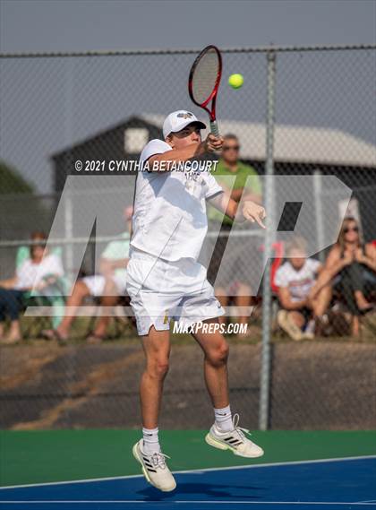 Thumbnail 1 in Arapahoe vs Mullen photogallery.