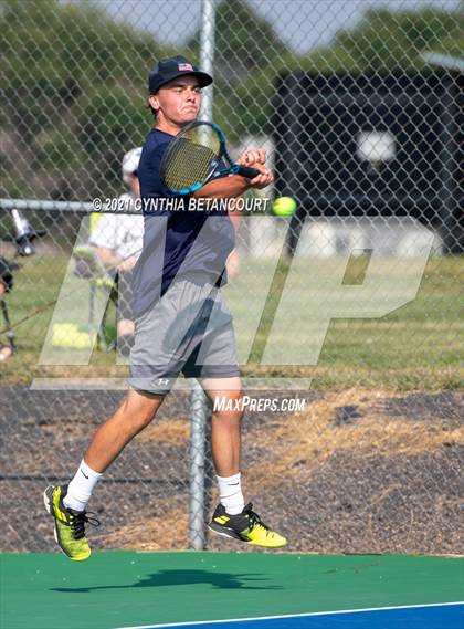 Thumbnail 2 in Arapahoe vs Mullen photogallery.