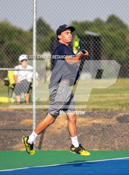 Thumbnail 3 in Arapahoe vs Mullen photogallery.