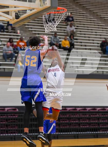 Thumbnail 1 in Clemens @ Roosevelt [Theodore] photogallery.