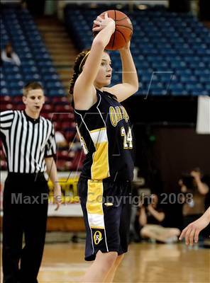 Thumbnail 2 in Oak Ridge vs. St. Francis (CIF SJS D2 Final) photogallery.