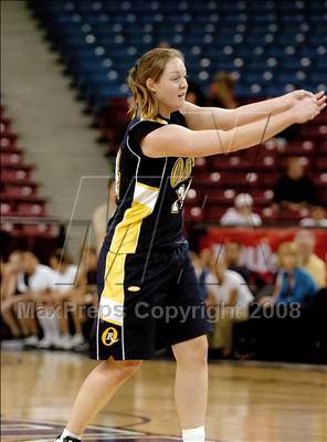 Thumbnail 2 in Oak Ridge vs. St. Francis (CIF SJS D2 Final) photogallery.