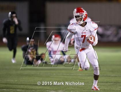 Thumbnail 1 in Redondo Union vs. Calabasas photogallery.