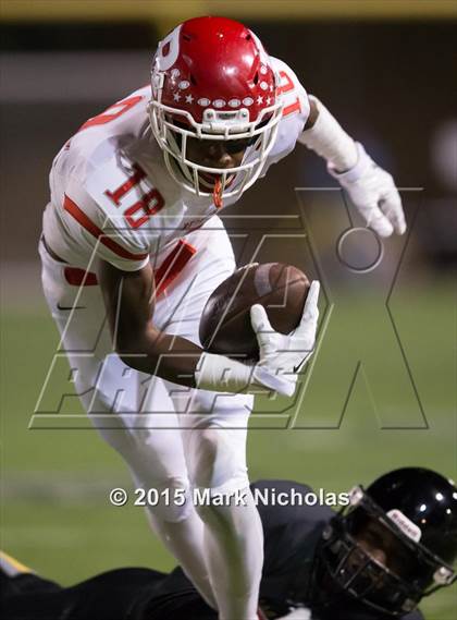 Thumbnail 1 in Redondo Union vs. Calabasas photogallery.