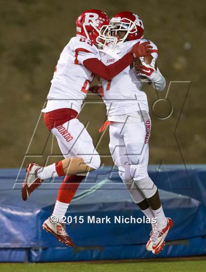 Thumbnail 2 in Redondo Union vs. Calabasas photogallery.