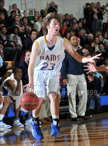 Thumbnail 2 in Doherty @ Rampart photogallery.